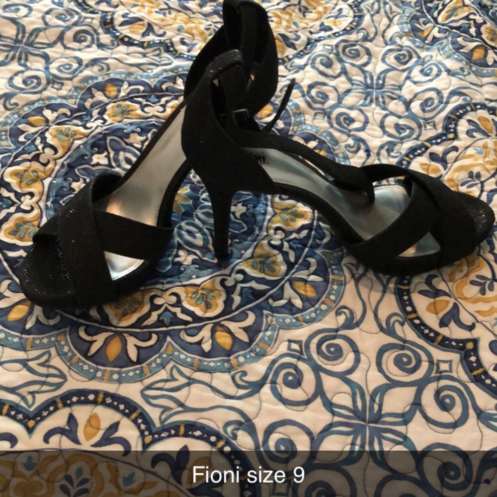 Heels size 9